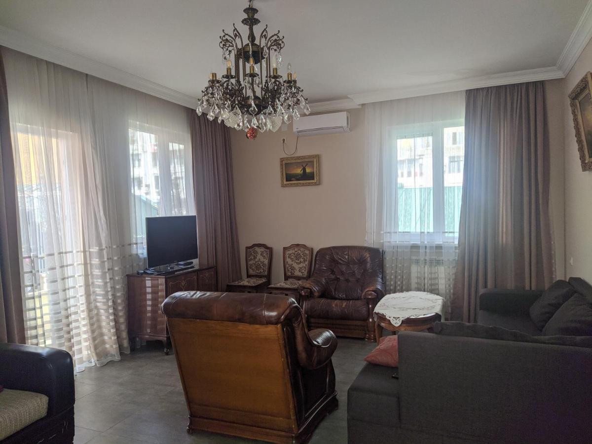 Guest House Kldiashvili Batumi Eksteriør bilde